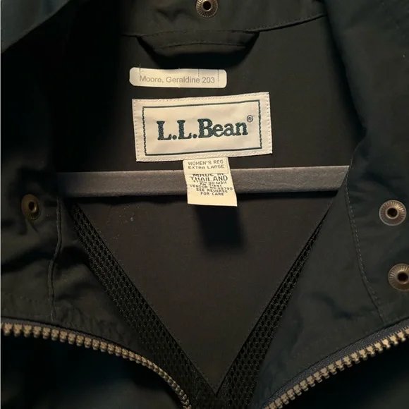 L.L. Bean Women’s Raincoat XL Olive Green EUC - Picture 2 of 6